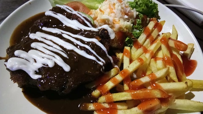 Chicken Chop @ King Western