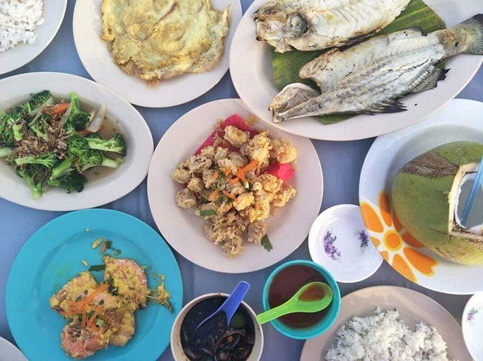 Ikan Bakar Ikan Bakar Klasik Terapung Umbai