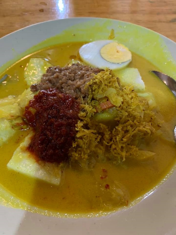 Lontong @ Lontong & Co