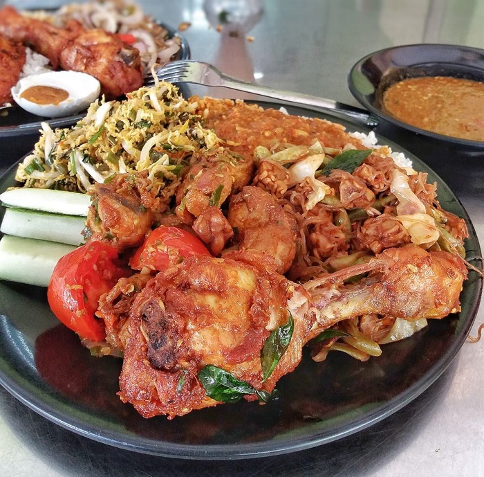 Nasi Ayam Berempah @ Restoran Sedap Selalu