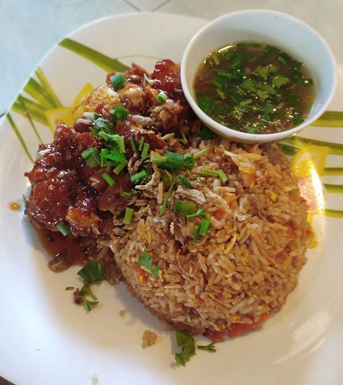 Nasi Goreng Ayam @ Abah Corner