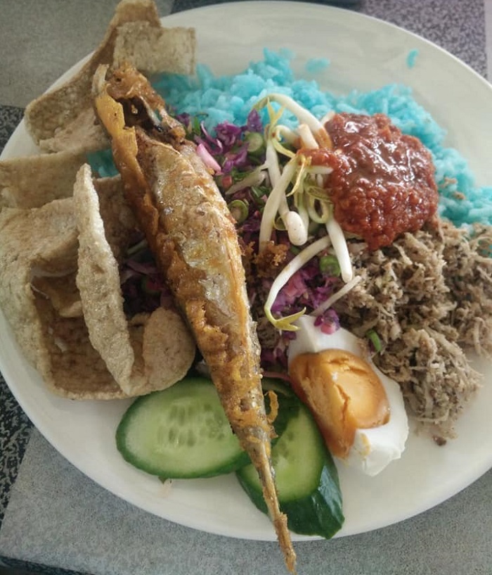 Nasi Kerabu @ Kedai Makan Dak Lin