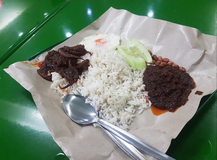 Nasi Lemak Sotong @ Nasi Lemak Kembara