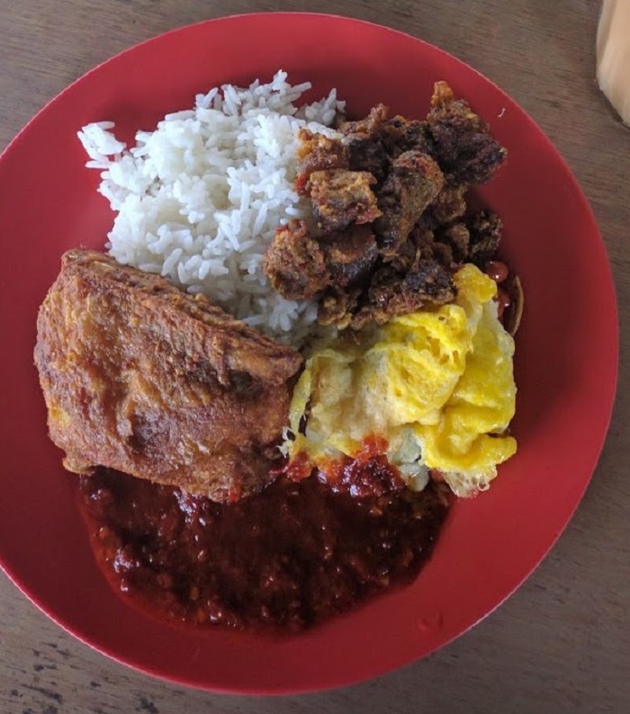 Nasi lemak Kerang Ayam @ Restoran Zainab