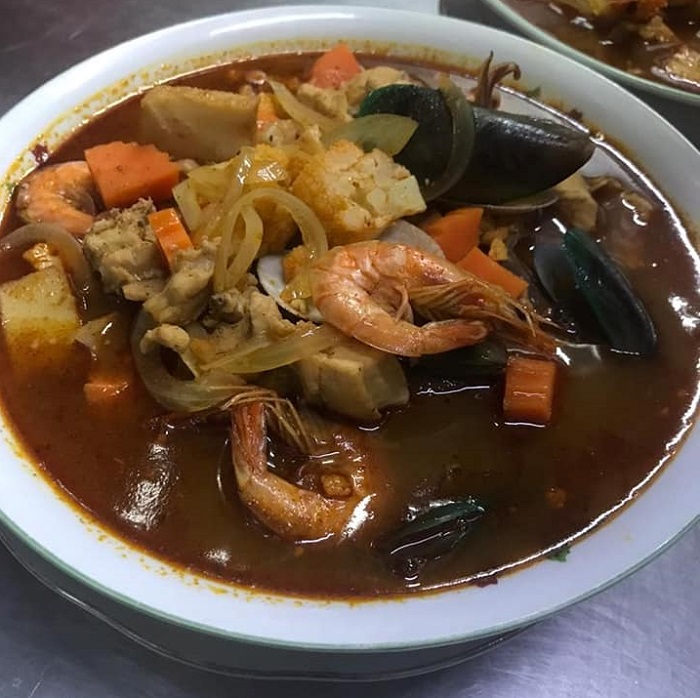 Tomyam Seafood @ Cheydok Cafe