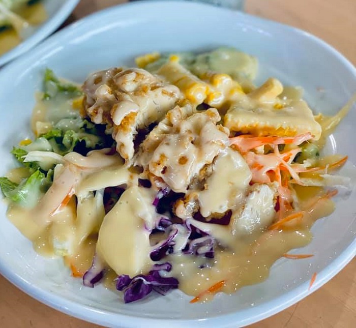 Salad ayam di Ayam Bang