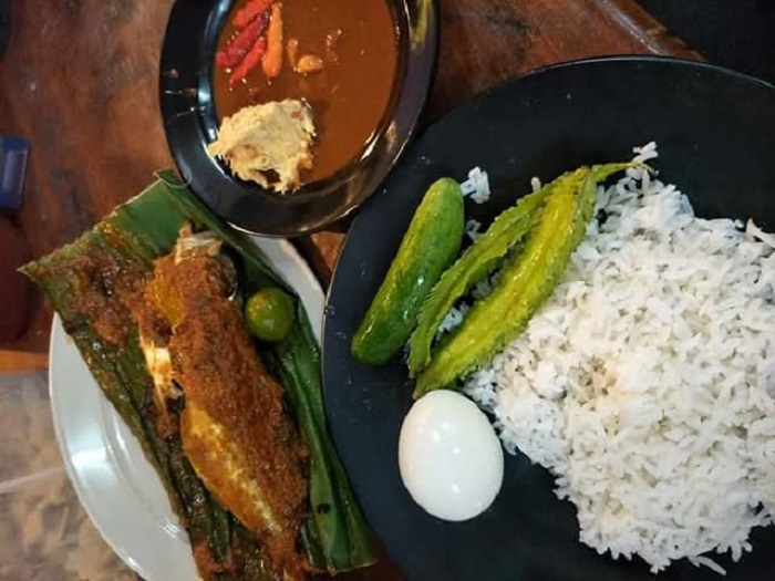 Ikan Bakar @ Yiena Ikan Bakar
