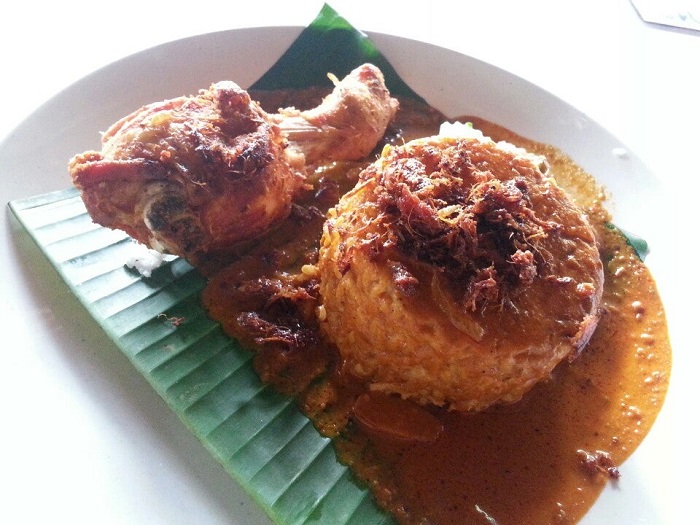 Nasi Ayam Kukus @ UM Food Court Village