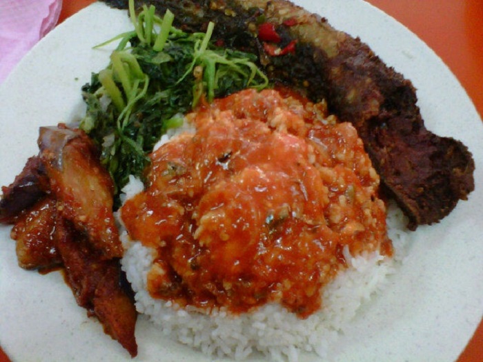 Nasi Campur @ Kafe Pusanika