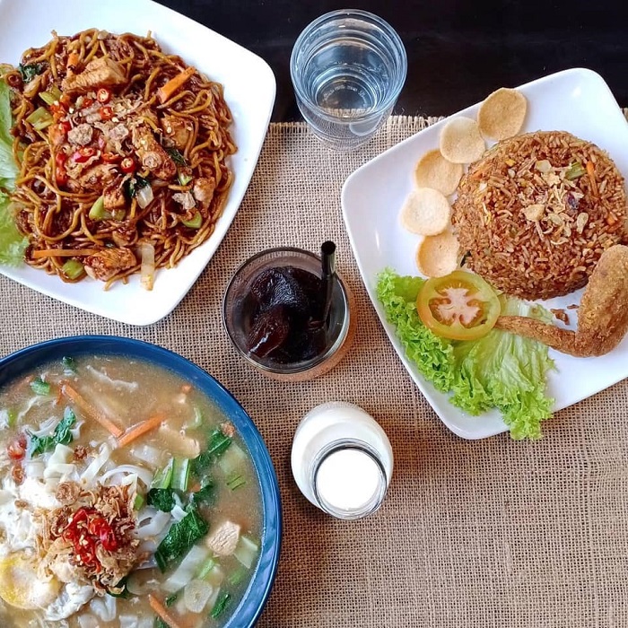Nasi Goreng Ikan Masin @ Rimba Rasa