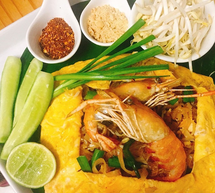 Hidangan Pad Thai di Hayhaa Sungai Kolok
