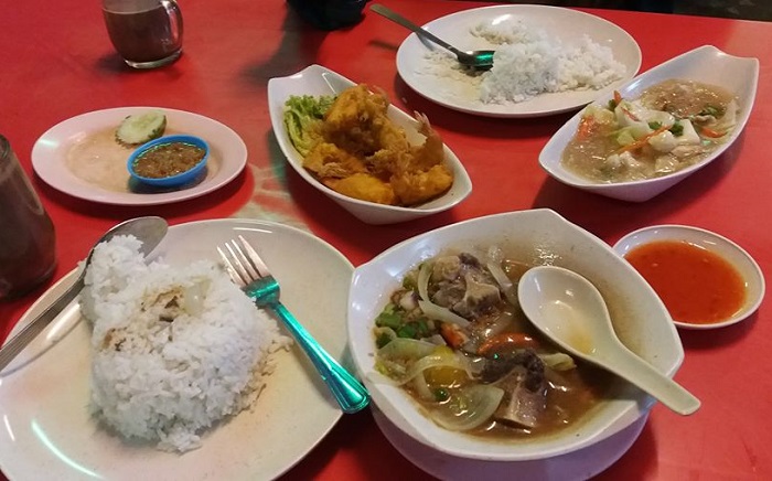 Sup Tulang @ Restoran Ana Muda
