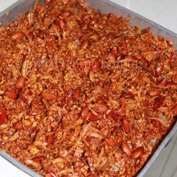 Sambal tempe yang rangup dan keemasan