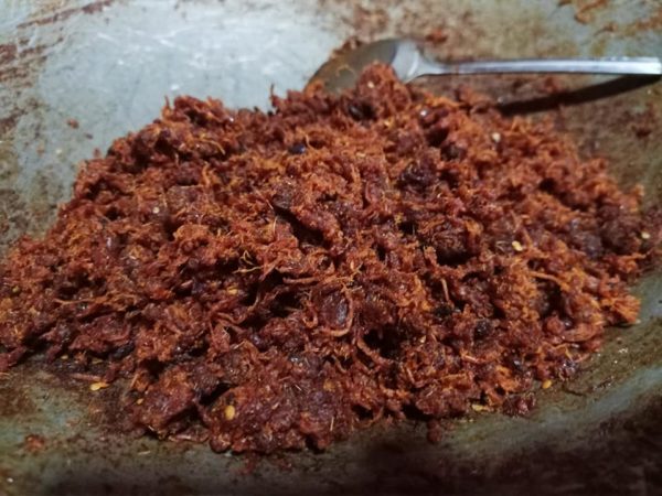 Serunding daging rangup