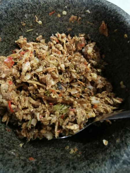 Tempe bakar bersama cili padi