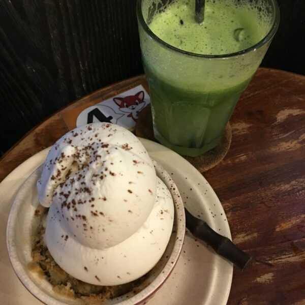 Suasana Limau-limau Cafe