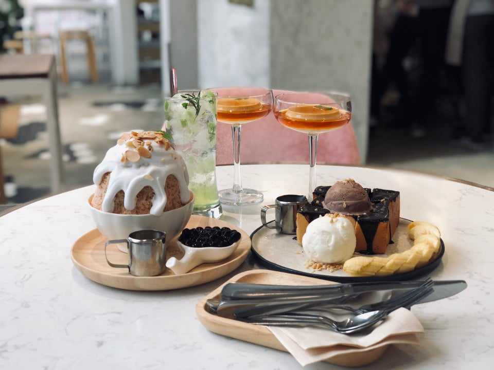 Koleksi tempat makan dan kafe hipster terbaik di Kota Bharu, Kelantan.