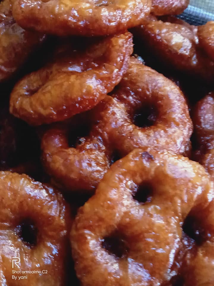 Kuih peneram goreng tradisional Melayu