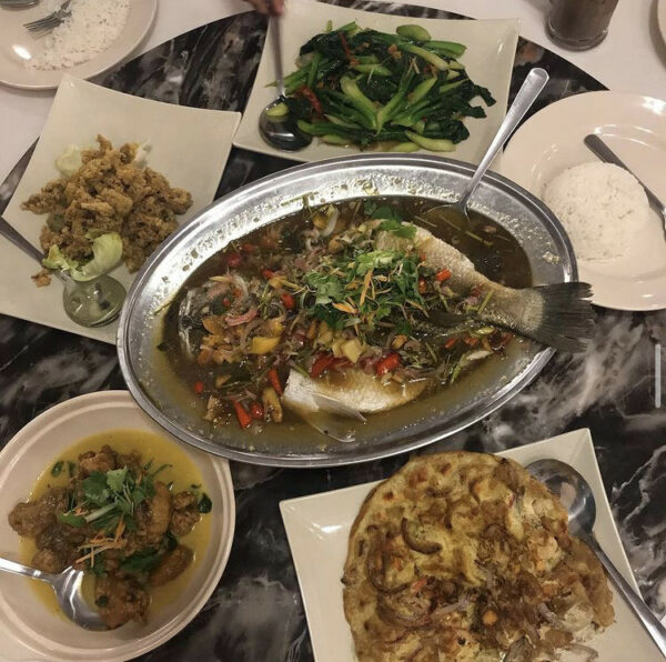 restoran chinese muslim abdullah meru