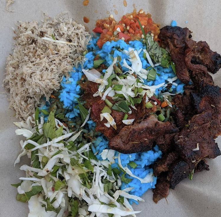 nasi kerabu kambing bakar persiaran pelangi kl