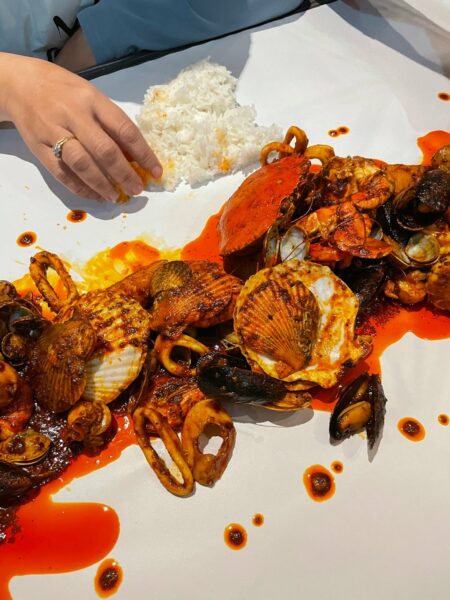 ombak kitchen shell out