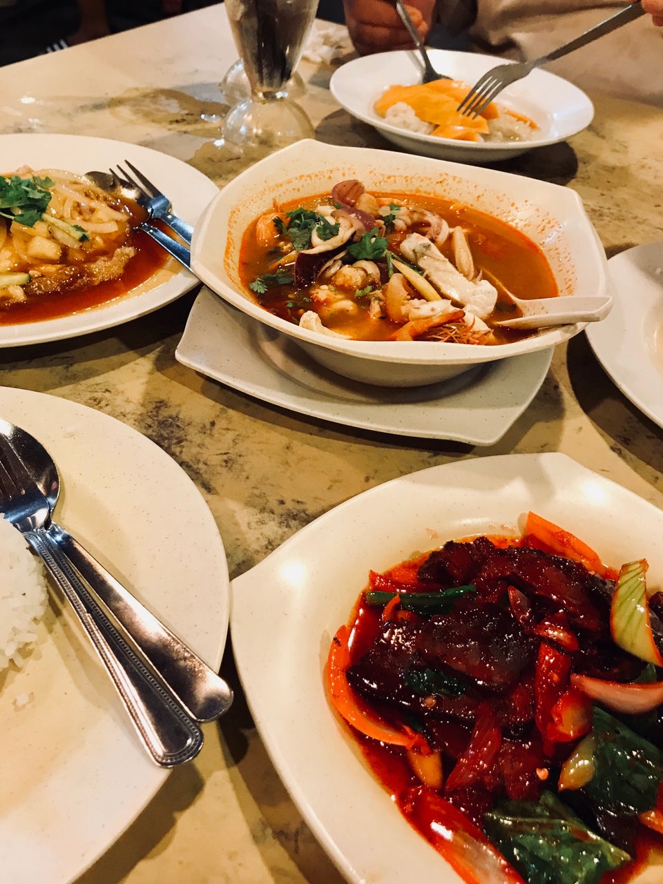 kahfi tomyam seafood thai kelantan