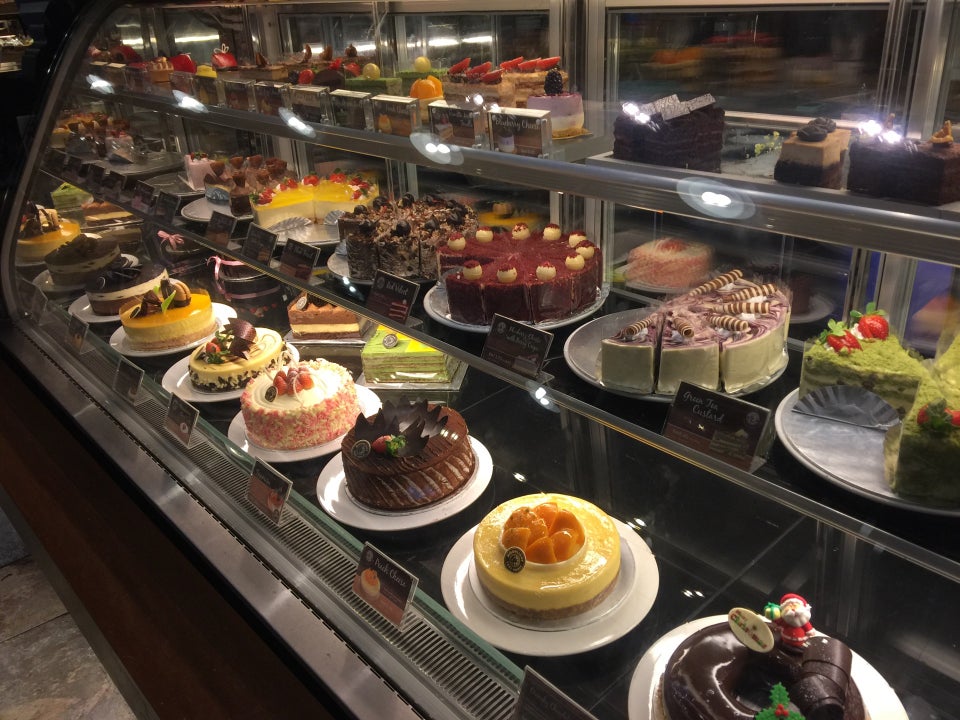 moonlight cake house