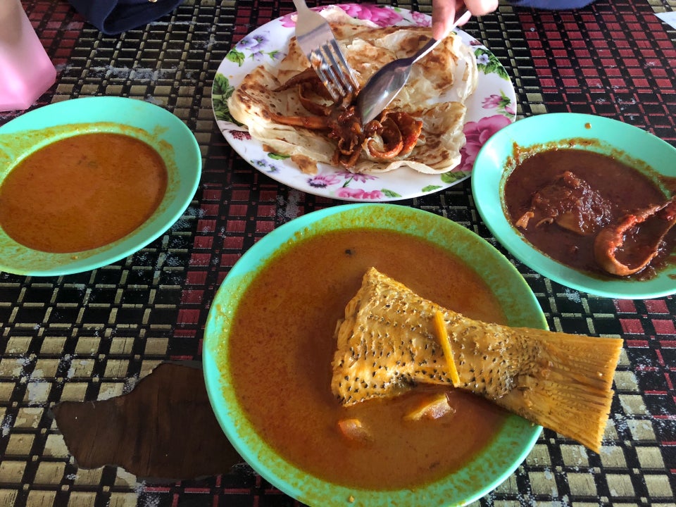 yusman roti canai - tempat makan roti canai melaka