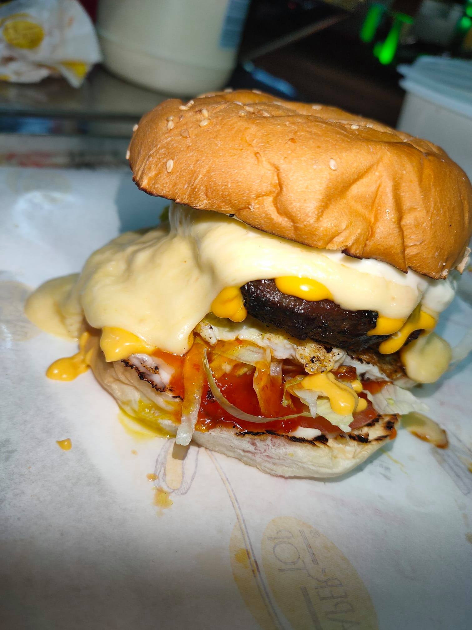 man burger sungai dua