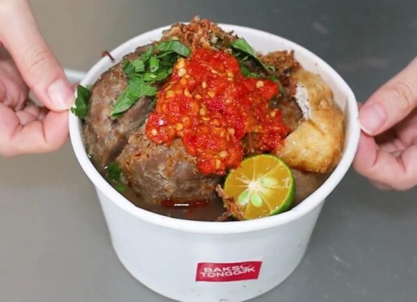 Bakso Tonggek di mangkuk