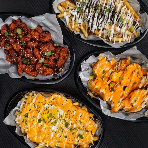 Hidangan kafe di Glaze Eatery