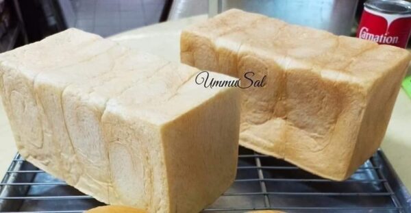 Roti putih lembut buatan sendiri