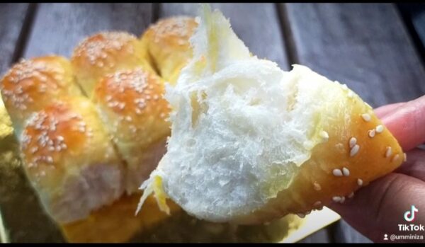 Roti Paung tradisional