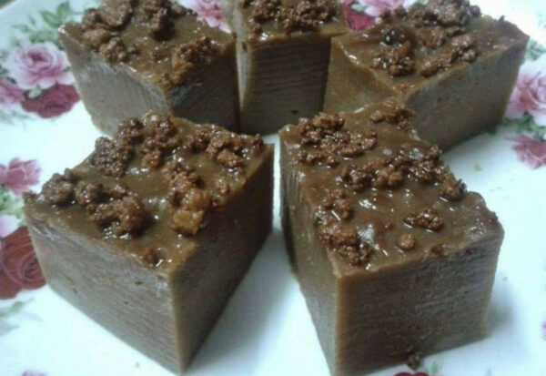 Kuih talam koleh kacang