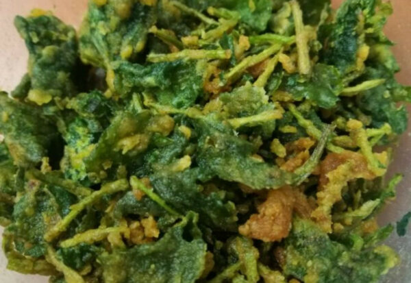 Daun pegaga goreng rangup