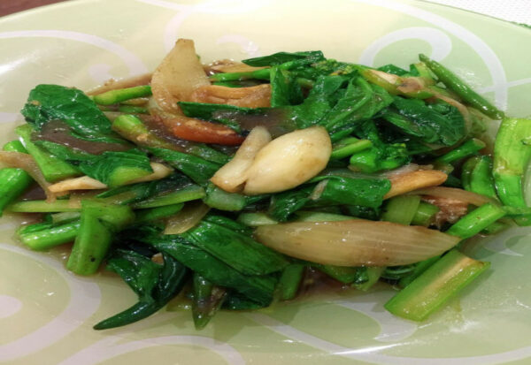 Sawi bunga goreng ikan masin