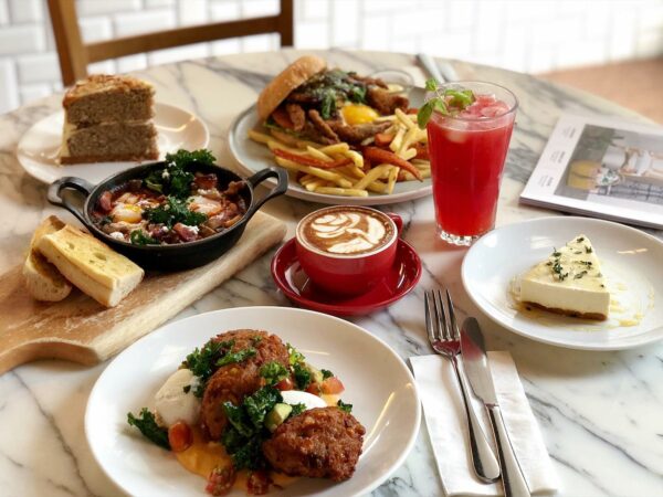 Hidangan sarapan di Breakfast Thieves