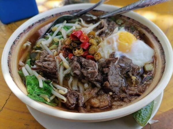 Mee celup daging dari Mee Celup Bonda Din