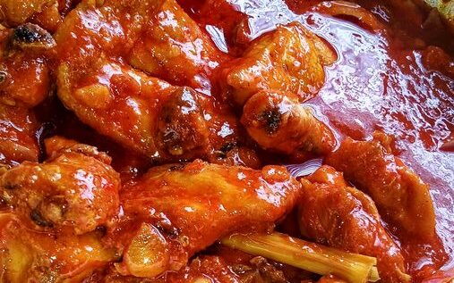 Ayam masak merah berkuah