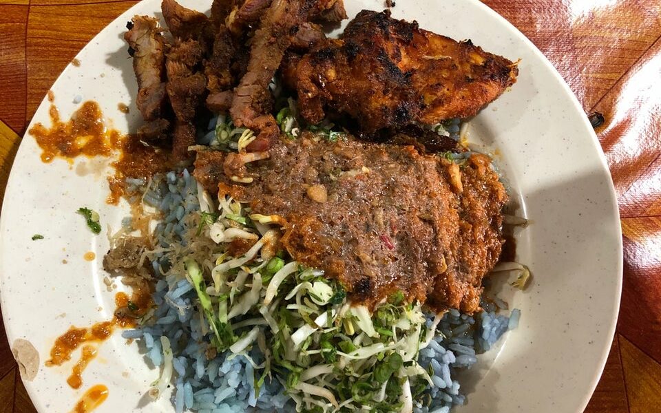tempat makan kuala terengganu @ nasi dagang atas tol