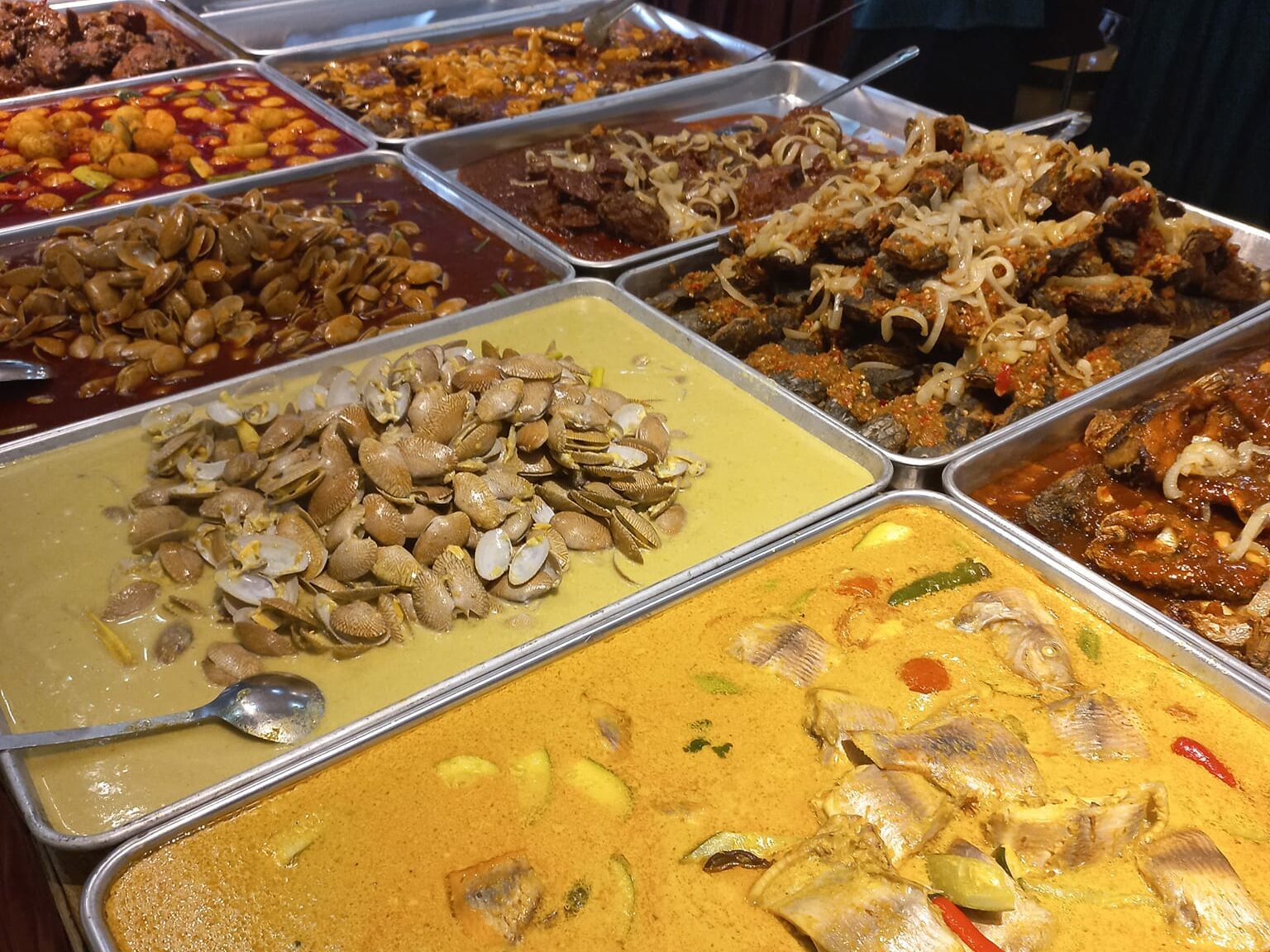 Sajian di Restoran Hatinie