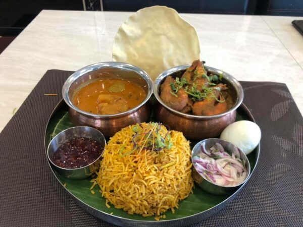 Hidangan rempah di Salim Spicy