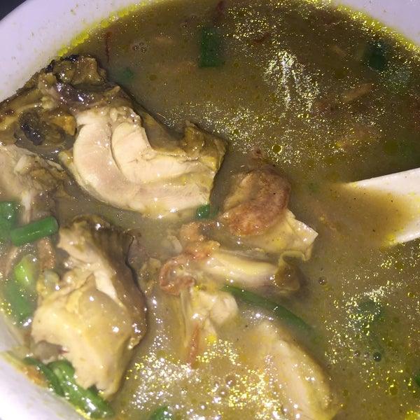 Sup perut pekat dihidang bersama roti