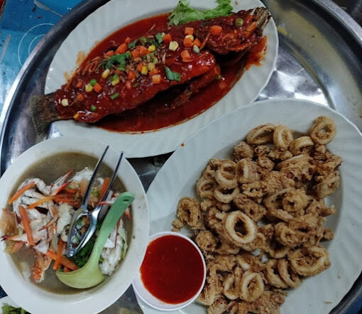 Hidangan ikan bakar D'Warung Nani