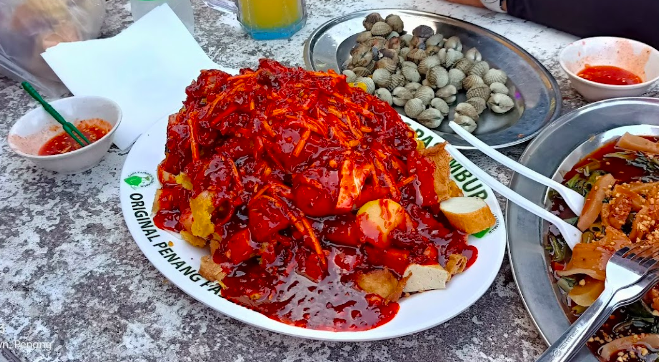 Hidangan pasembur GANI Famous Pasembur di Padang Kota Penang