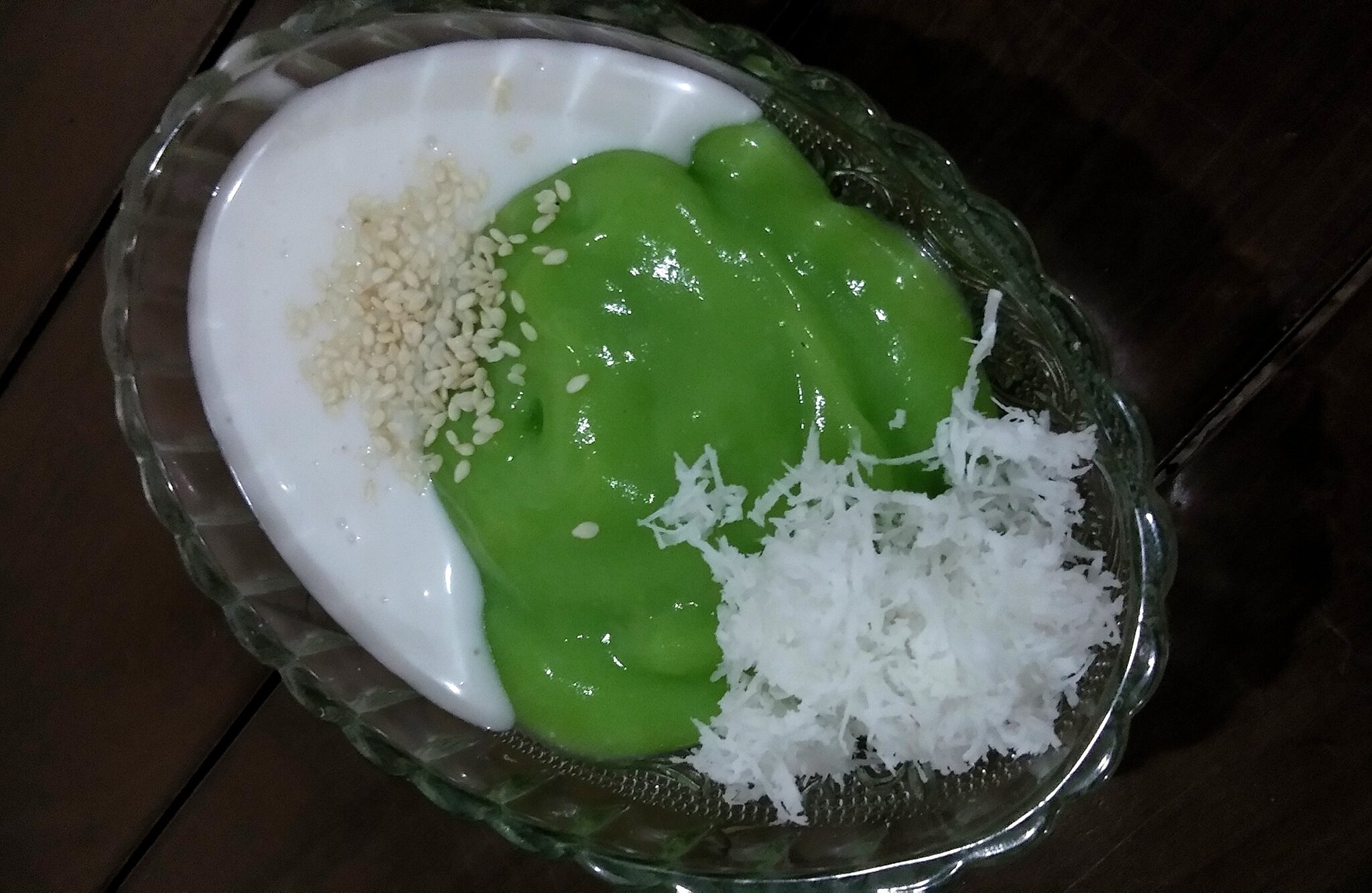 Kuih kanom piak poon