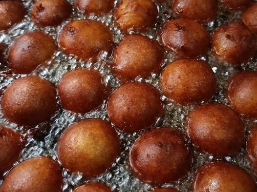 Cekodok pisang goreng