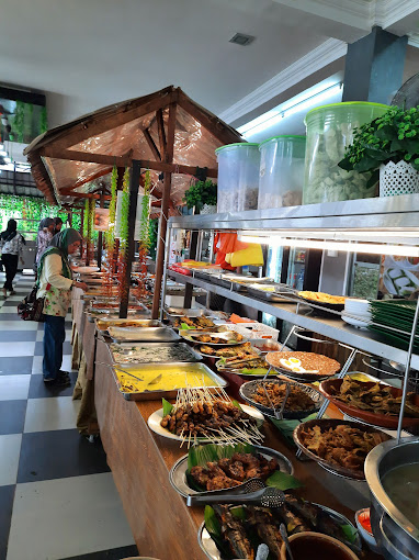 Menu nasi campur dengan harga murah