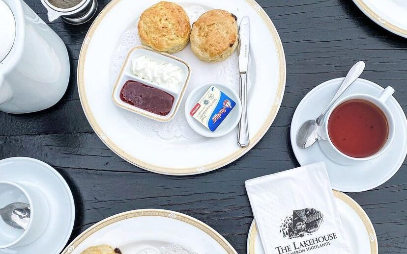 Set scone teh petang di The Lakehouse